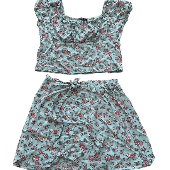 Three Pink Hearts Green Ruffled A-line Sundress - Picture 1 of 4